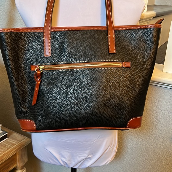 Dooney & Bourke Handbags - Vintage Dooney & Bourke Black Brown Satchel Bag